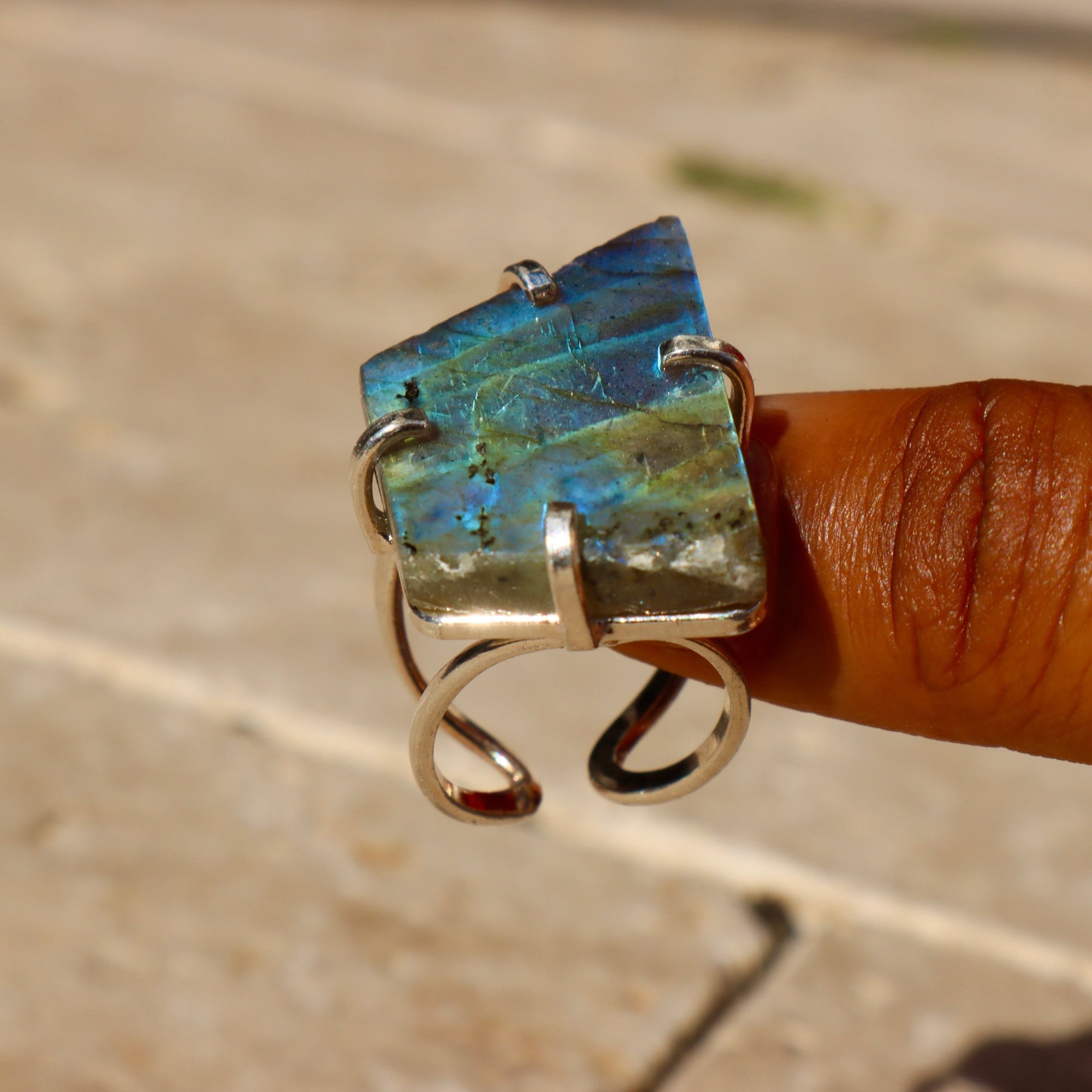 Labradorite Ring (magic)